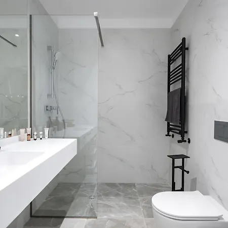 Appartement Pearl One Cotroceni Entire With King Bed, Parking, Fast Wifi, Balcony *